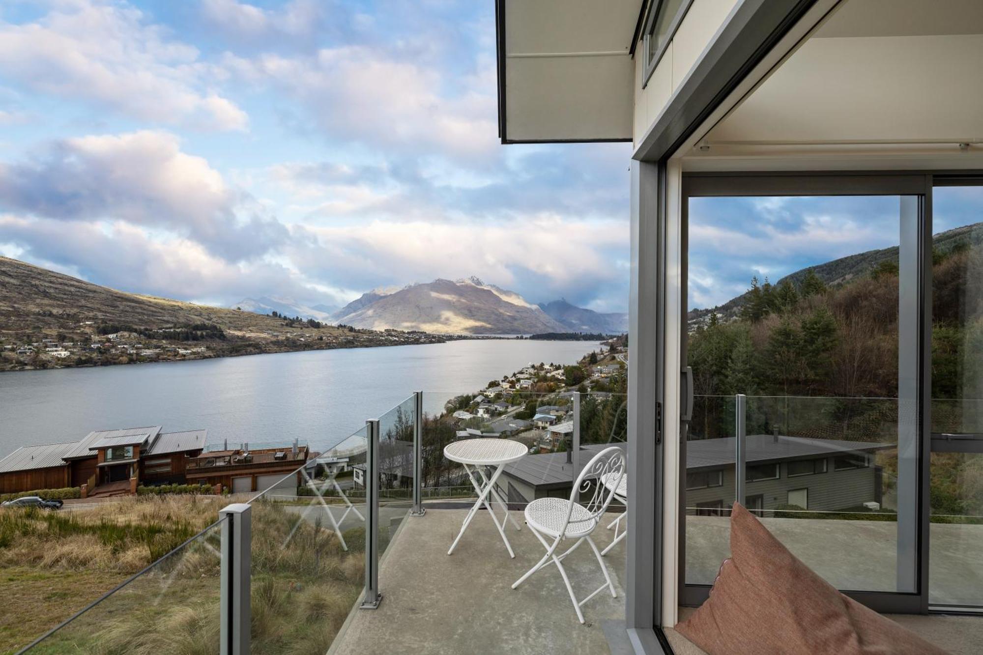 Villa Luxury Away - Summit View à Queenstown Extérieur photo